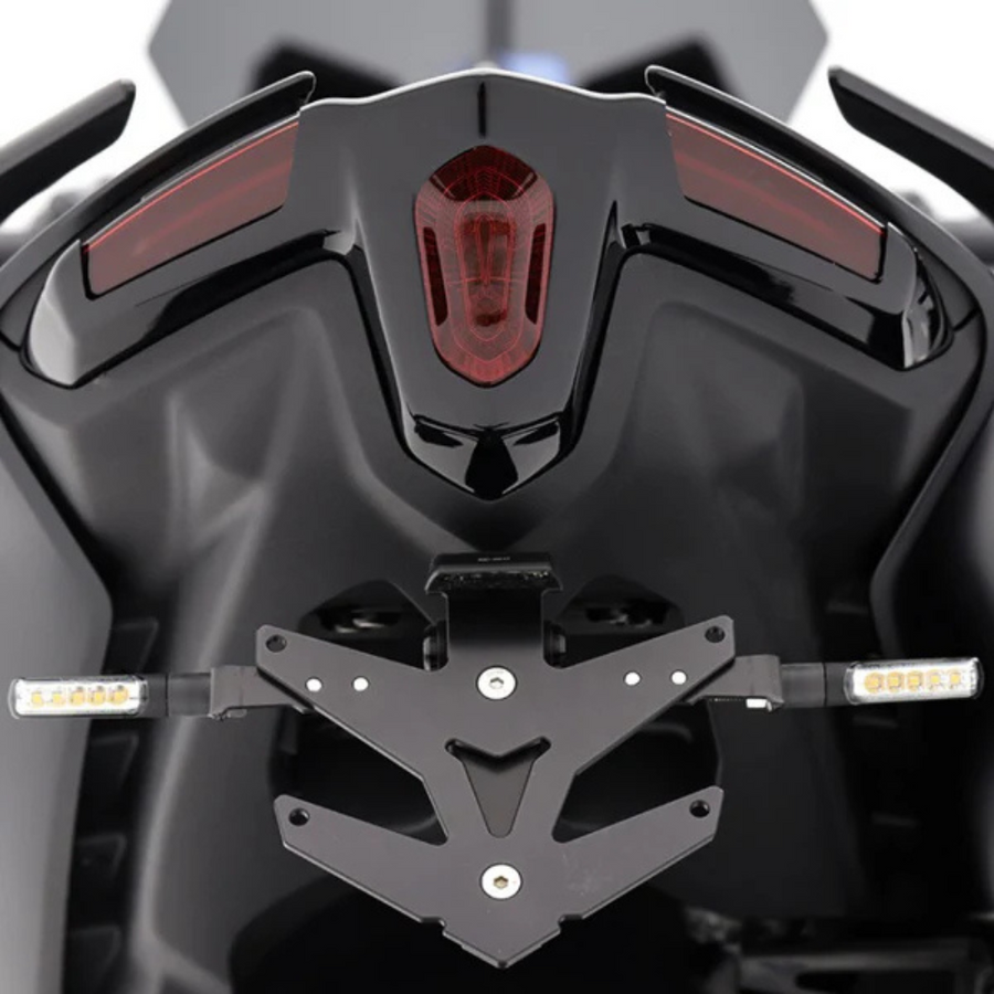 Cache feu arrière TMAX Design Exclusif